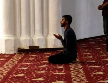 Ισλαμιστής μπήκε στο Ωδείο του Ρεθύμνου φωνάζοντας: «Εδώ είναι τζαμί - Να φύγουν τα άπιστα Ελληνόπουλα»!